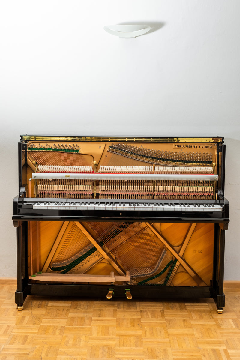 Klavier Pfeiffer 116