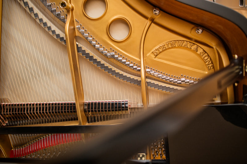 Steinway & Sons S-155