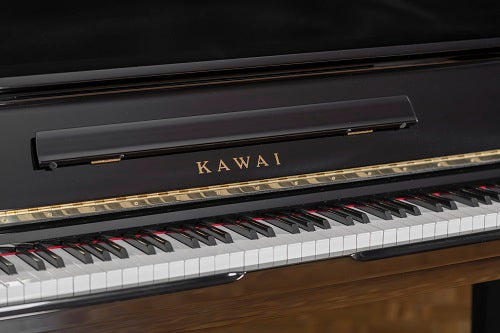 Klavier Kawai K-30